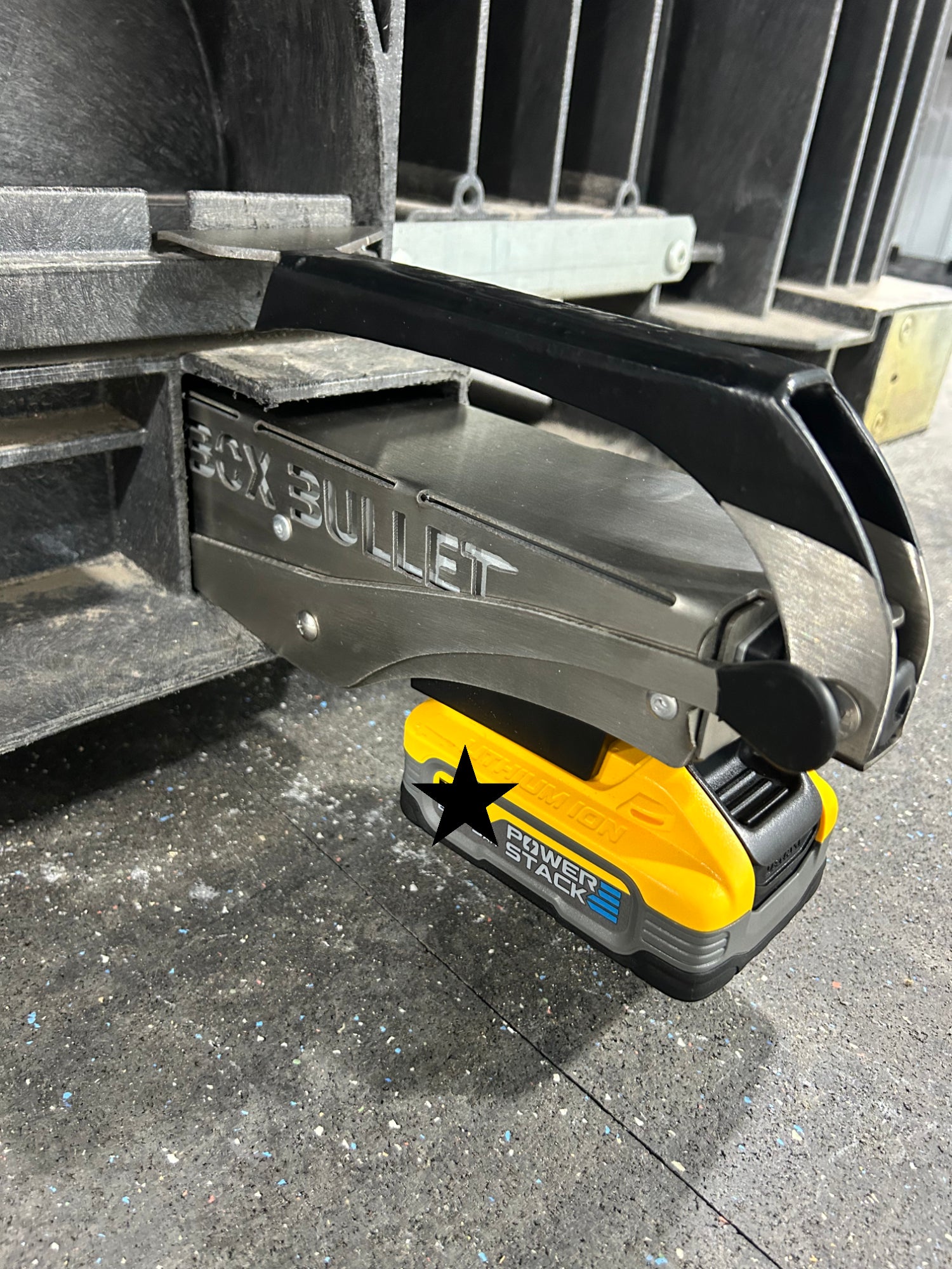 BOX BULLET